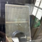 伊賀市 モリタ自動車 HIACEガラスリペア